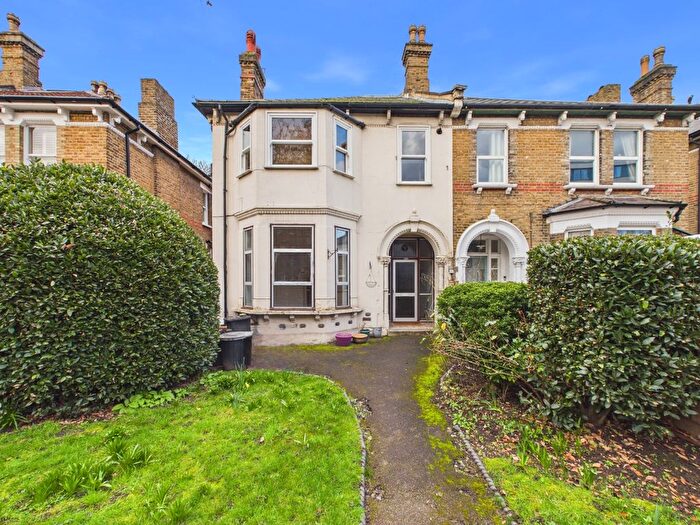 1 Bedroom Flat For Sale In Beckenham Road, Beckenham, Kent, BR3