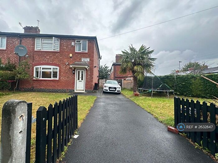 3 Bedroom Semi-Detached House To Rent In Egremont Avenue, Manchester, M20