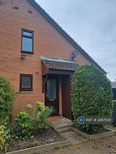 1 Bedroom End Of Terrace House To Rent In Uplands, Stevenage, SG2