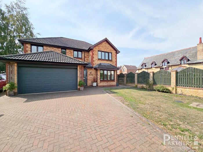 5 Bedroom Detached House For Sale In School Close, Turves, Whittlesey, PE7