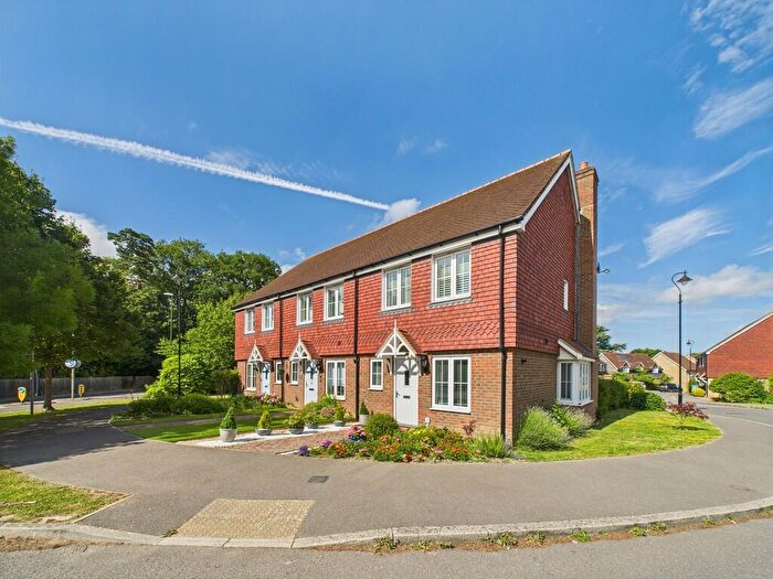 2 Bedroom End Of Terrace House For Sale In Langmore Lane, Lindfield, Haywards Heath, RH16