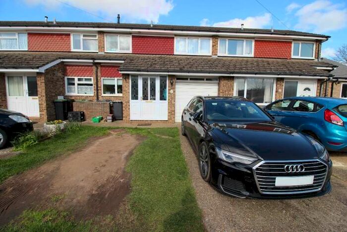 3 Bedroom Property To Rent In Warren Close Biggleswade, SG18