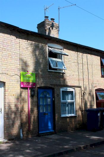 2 Bedroom Terraced House To Rent In Rectory Lane, Somersham, PE28