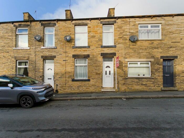 3 Bedroom Terraced House To Rent In Russell Street, Skipton, BD23