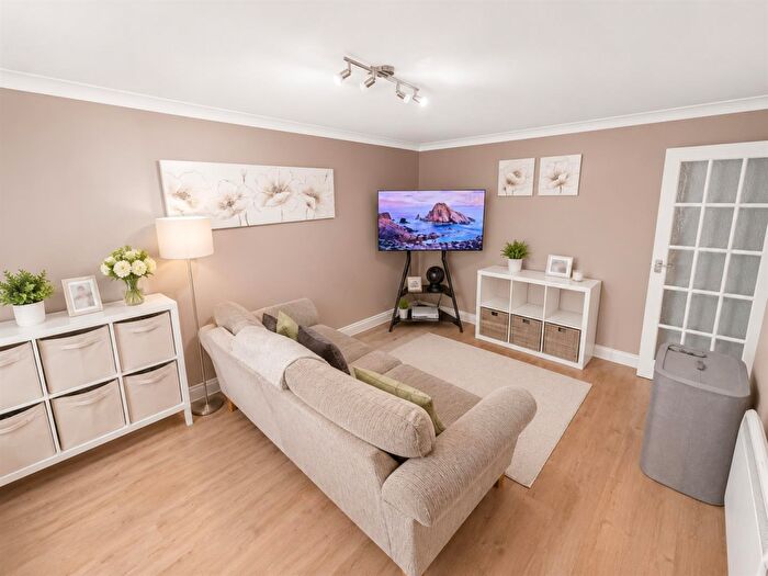 2 Bedroom Flat To Rent In Colne Court, East Tilbury, RM18