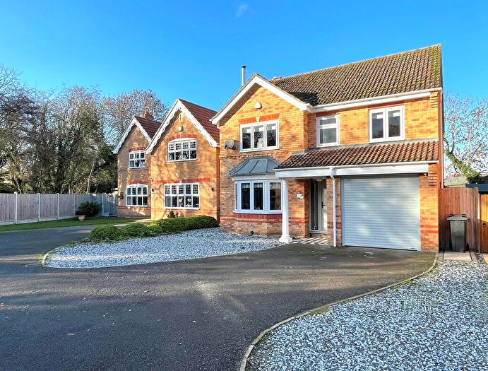 4 Bedroom Detached House For Sale In Hawthorn Road, Tolleshunt Knights, CM9