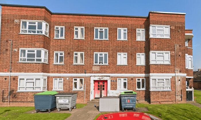 2 Bedroom Flat To Rent In Longbridge Road, Barking, IG11