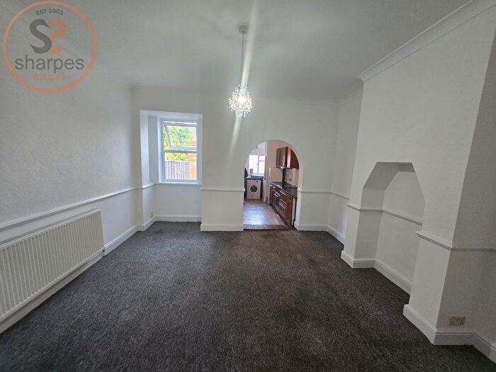 3 Bedroom Semi-Detached House To Rent In Washington Road, Worcester Park, Greater London, KT4