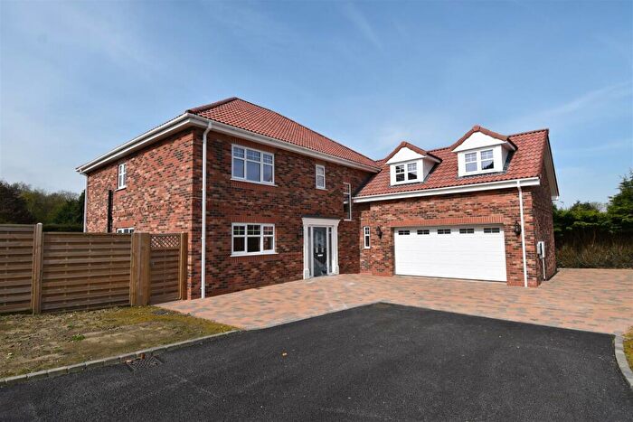4 Bedroom House For Sale In Barnetby Lane, Elsham, Brigg, DN20