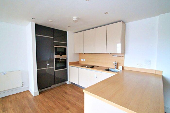 2 Bedroom Apartment For Sale In High Road, Wembley, HA9