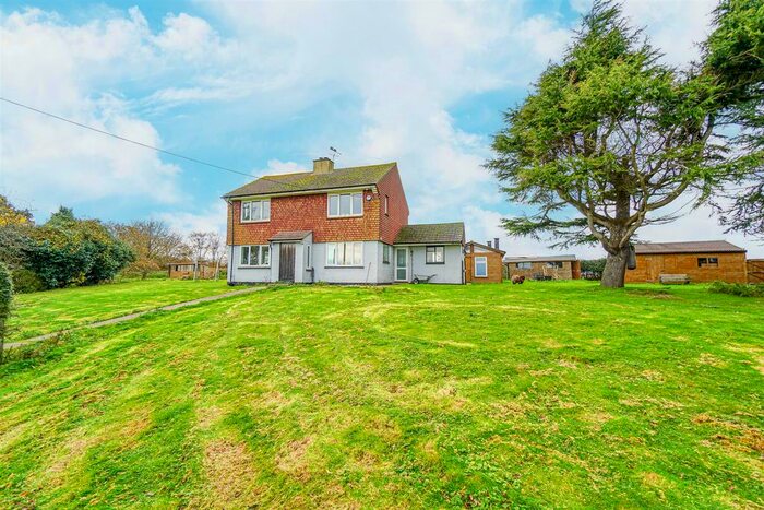 3 Bedroom Detached House For Sale In The Thorne, Guestling, Hastings, TN35
