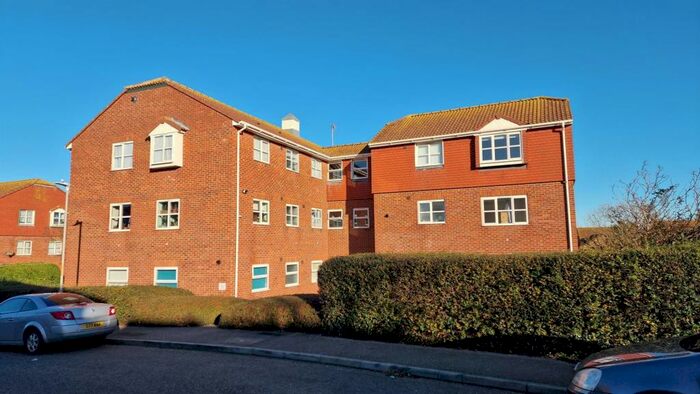 2 Bedroom Flat To Rent In Westmarsh Drive, Margate, CT9