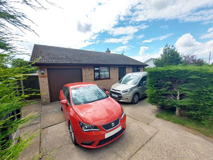 2 Bedroom Detached Bungalow For Sale In Main Street, Gayton Le Marsh, LN13