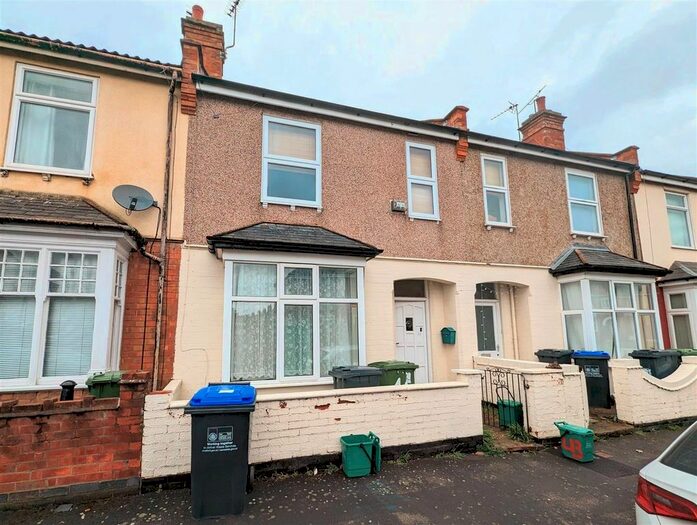 3 Bedroom Terraced House To Rent In Llewellyn Road, Leamington Spa, CV31