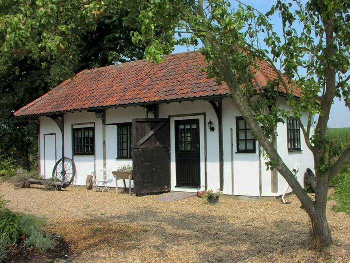 1 Bedroom Detached House To Rent In Uppend, Manuden, Bishops Stortford, Herts, CM23