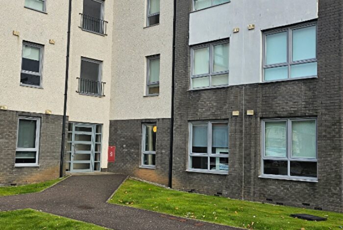 2 Bedroom Flat To Rent In , Kenley Road, PA4