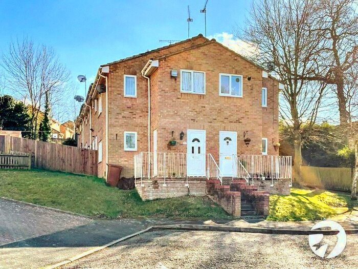 1 Bedroom House To Rent In Goodall Close, Gillingham, ME8