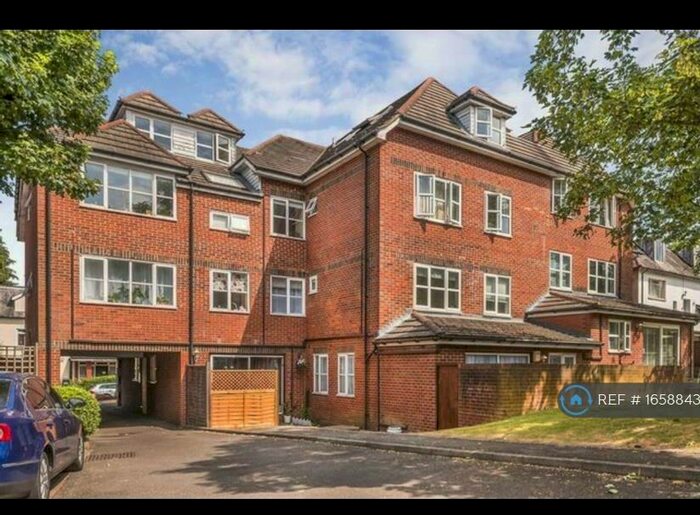 1 Bedroom Flat To Rent In Ashdown Court, Sutton, SM2