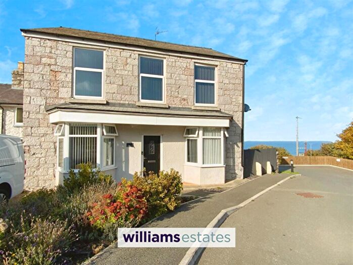 1 Bedroom Flat For Sale In Abergele Road, Llanddulas, LL22