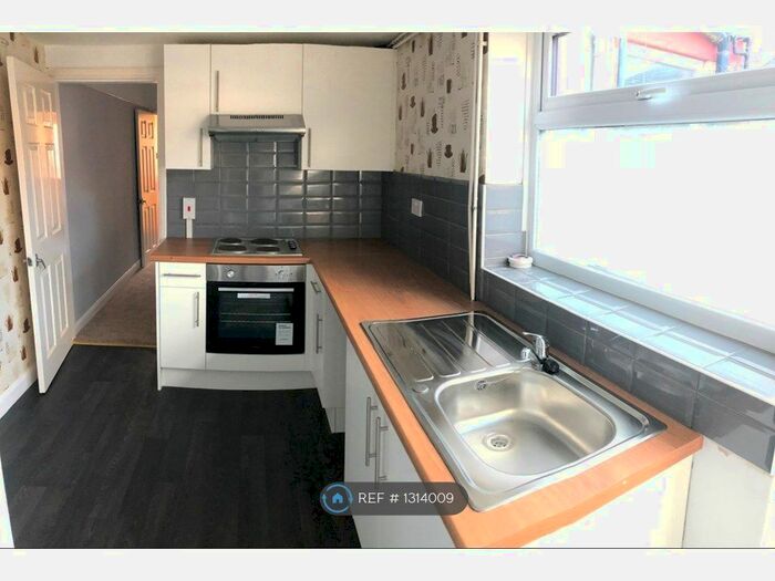 2 Bedroom Terraced House To Rent In Clark Avenue, Grimsby DN31