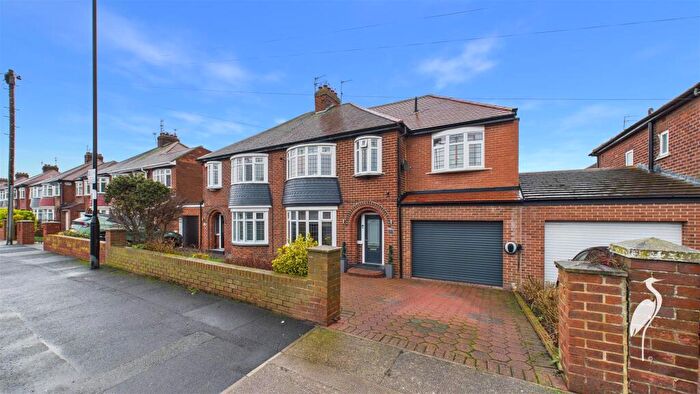 4 Bedroom Semi Detached House For Sale In Cairns Road, Fulwell, Sunderland, SR5