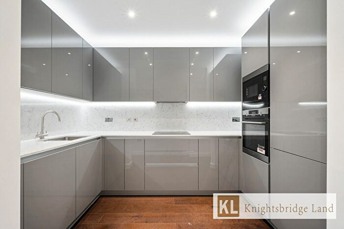 2 Bedroom Flat To Rent In Denver Building, Malthouse Road, London, SW11