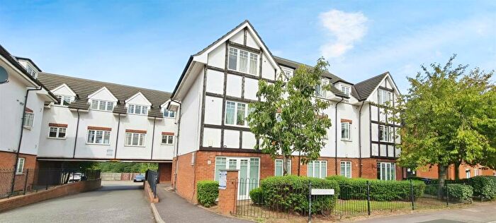 1 Bedroom Flat To Rent In Great North Way, London, NW4