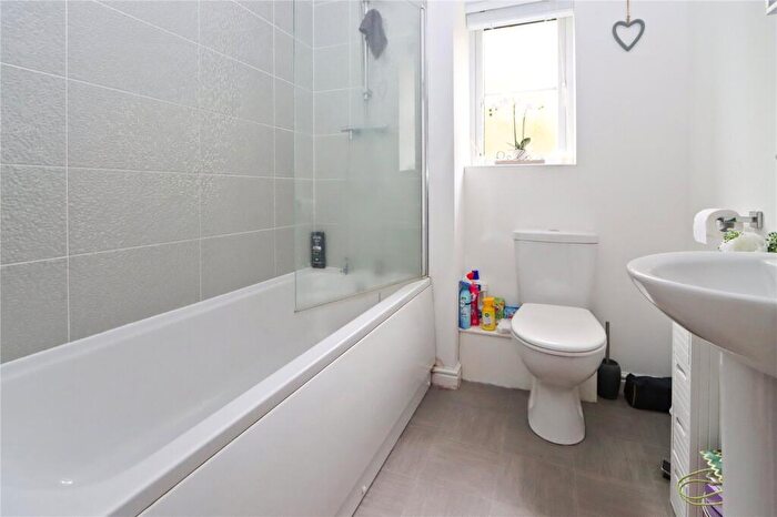 2 Bedroom Semi-Detached House For Sale In Cuthbert Park, Birtley, Chester Le Street, Tyne And Wear, DH3