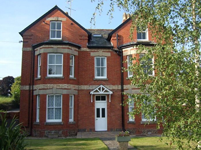 1 Bedroom Flat To Rent In Lower Town, Halberton, EX16