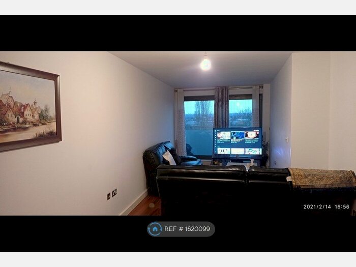 1 Bedroom Flat To Rent In High Street, Slough, SL1