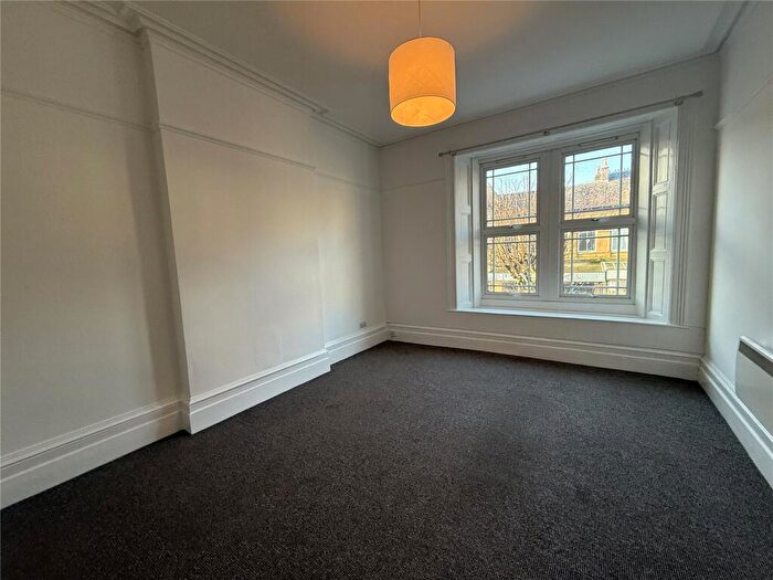 2 Bedroom Apartment To Rent In Upper Mostyn Street, Llandudno, Conwy, LL30