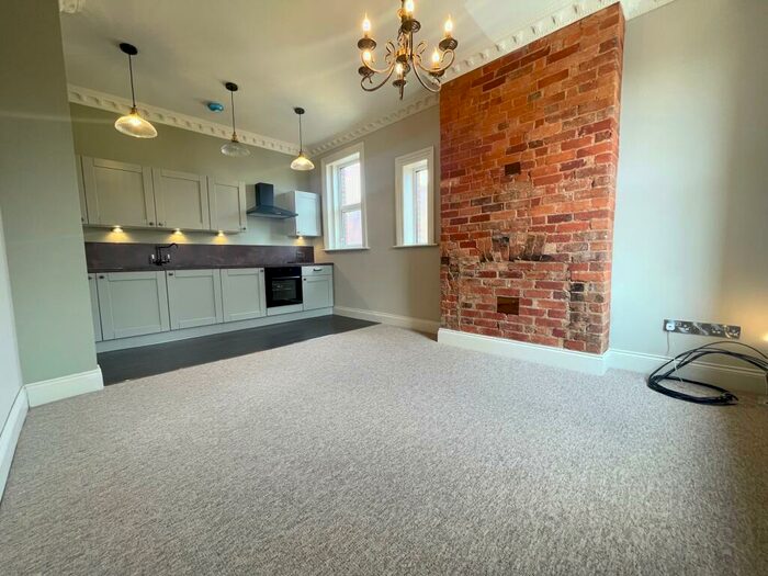 1 Bedroom Flat To Rent In Portman Road, Bournemouth, BH7