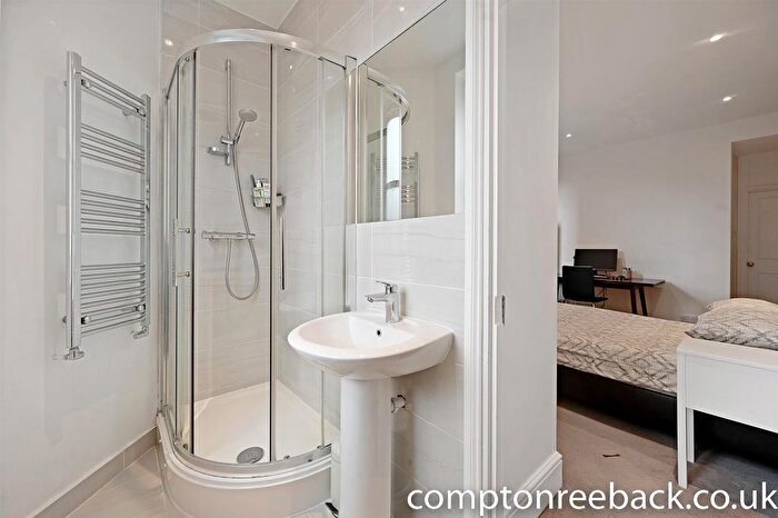 2 Bedroom Flat To Rent In Delaware Road, London, W9