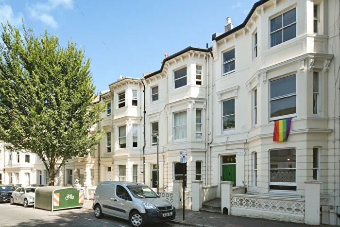 2 Bedroom Flat For Sale In Buckingham Road, Brighton, BN1