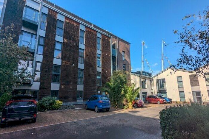 1 Bedroom Flat To Rent In Great Western House, Bristol, BS1