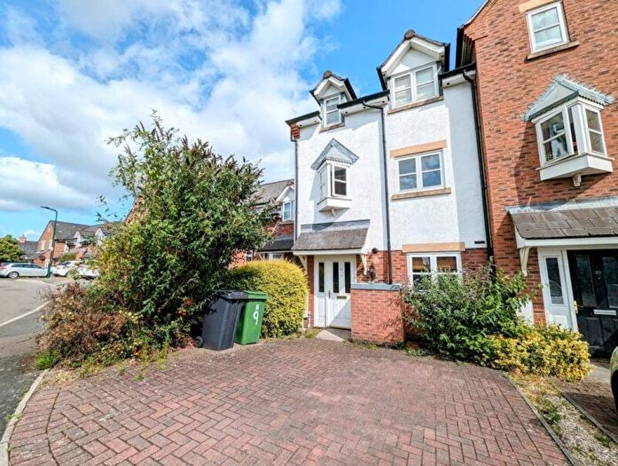 4 Bedroom Terraced House To Rent In Beddow Close, Shrewsbury, SY1