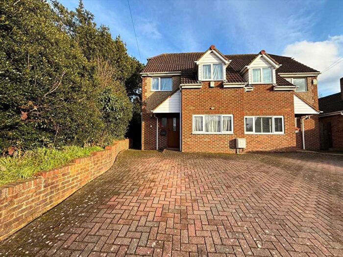 5 Bedroom Semi Detached House To Rent In Singlewell Road, Gravesend, DA11