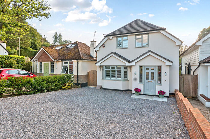 3 Bedroom Detached House For Sale In Brownhill Road, Chandler's Ford, Eastleigh, Hampshire, SO53