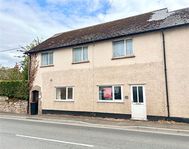 2 Bedroom Flat For Sale In Long Street, Williton, Taunton, TA4