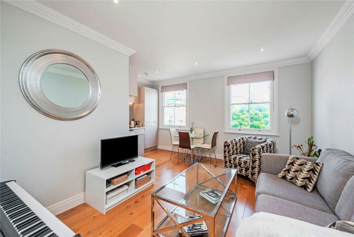 3 Bedroom Flat To Rent In Benwell Road, Holloway, N7