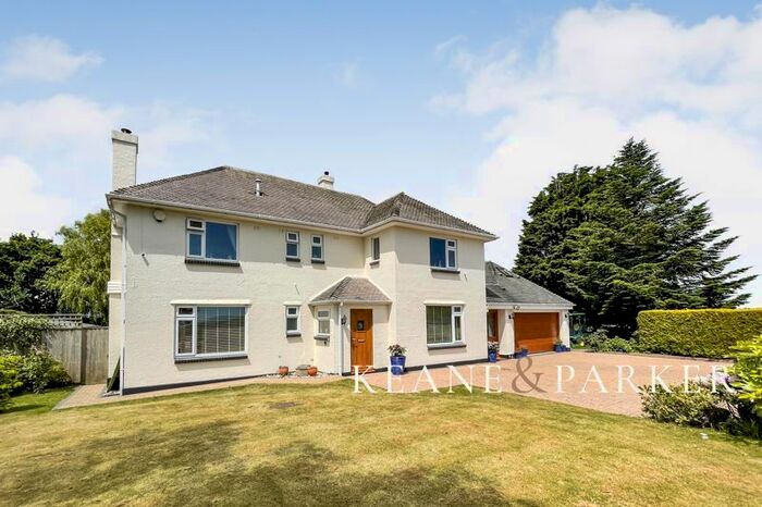 5 Bedroom Detached House For Sale In Livingstone Avenue, Yealmpton, Plymouth, PL8