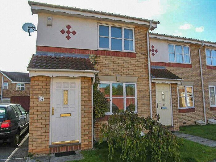2 Bedroom End Of Terrace House To Rent In Stevens Walk, Bradley Stoke, Bristol, BS32