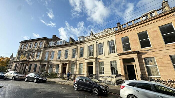 2 Bedroom Flat To Rent In , Queens Crescent, Glasgow, G4