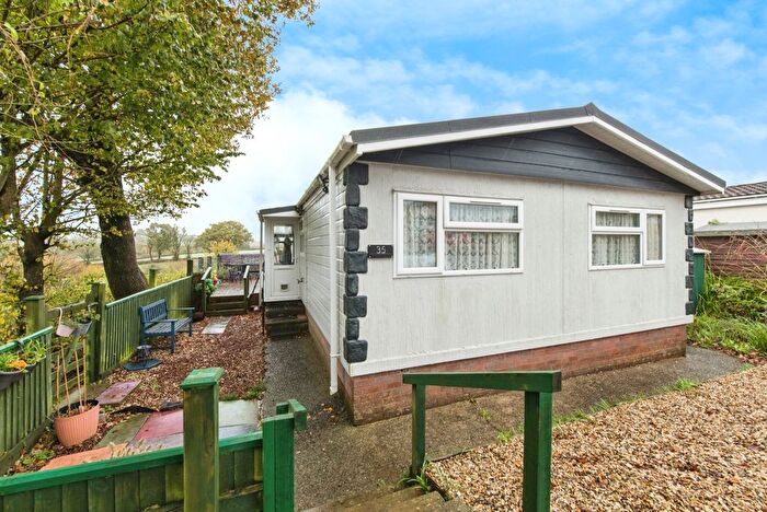 2 Bedroom Property For Sale In The Orchard, Otter Valley Park, Honiton, Devon, EX14