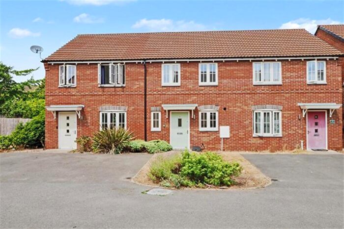 2 Bedroom Terraced House To Rent In Bedroom Terraced House In Empire Way, Nottingham, NG8