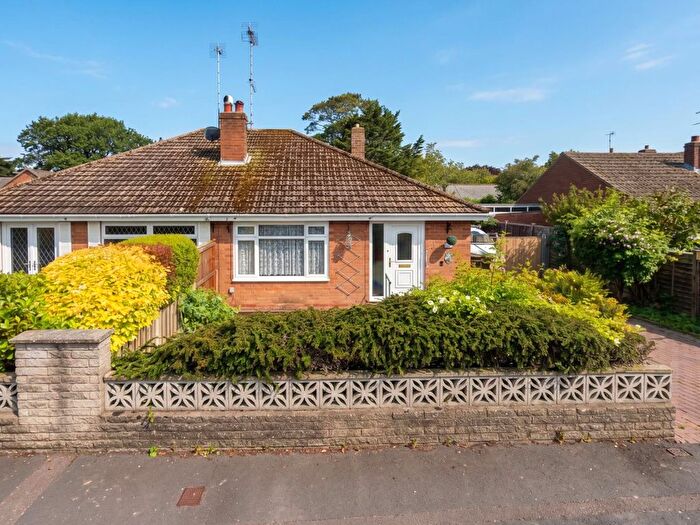 2 Bedroom Semi-Detached Bungalow To Rent In Bed Semi-Detached Bungalow, Mill Close, Bridlington, YO16