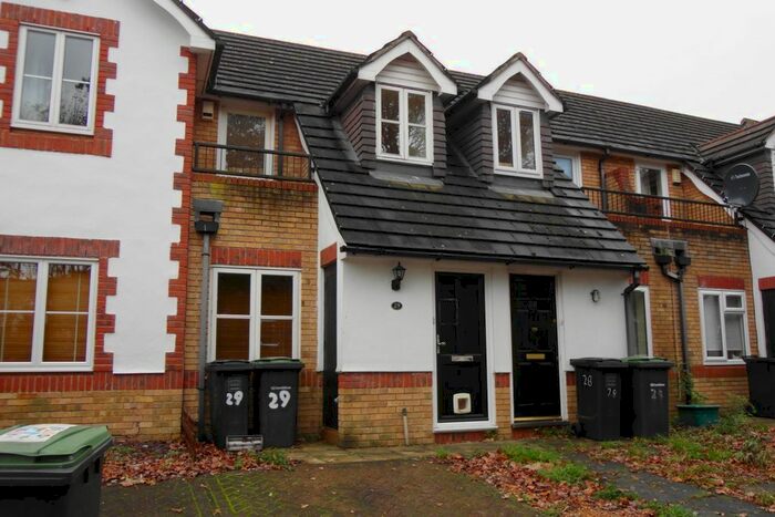 1 Bedroom Terraced House To Rent In Amblecote Meadows, London, SE12