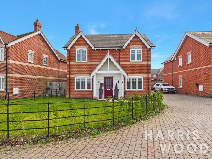 4 Bedroom Detached House For Sale In Lilianna Road, Colchester, Essex, CO4