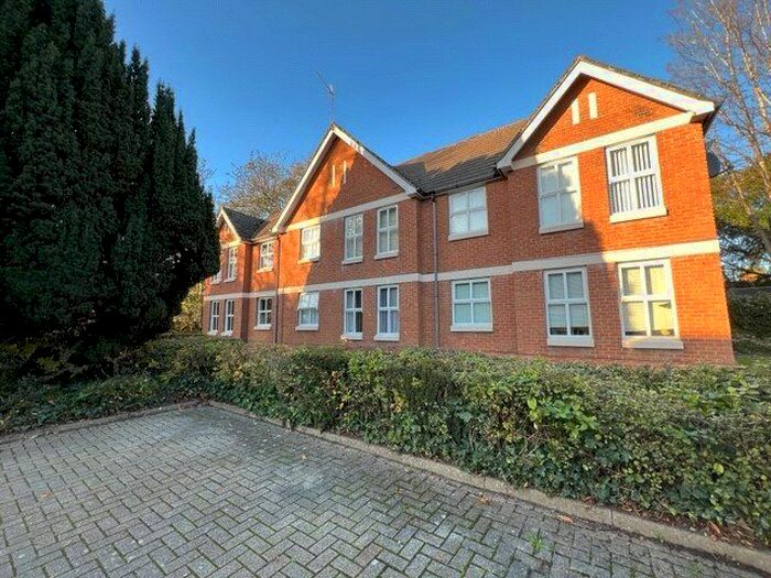1 Bedroom Flat To Rent In Edinburgh Court, 9 Regents Park Road, Southampton, Hampshire SO15
