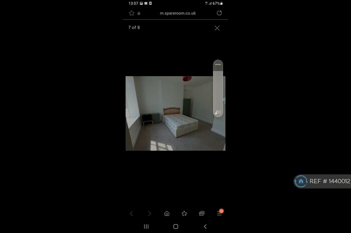 5 Bedroom Detached House To Rent In Weetwood Lane, Leeds, LS16